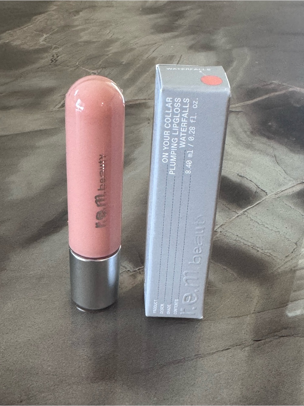 REM Beauty On Your Collar Plumping Lipgloss Waterfalls